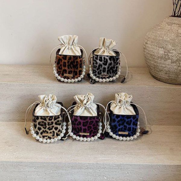 Bucket Bag for Women Leopard Print Shoulder Bag PU Leather Zipper Closure Messenger Bag Handbag for Work Travel